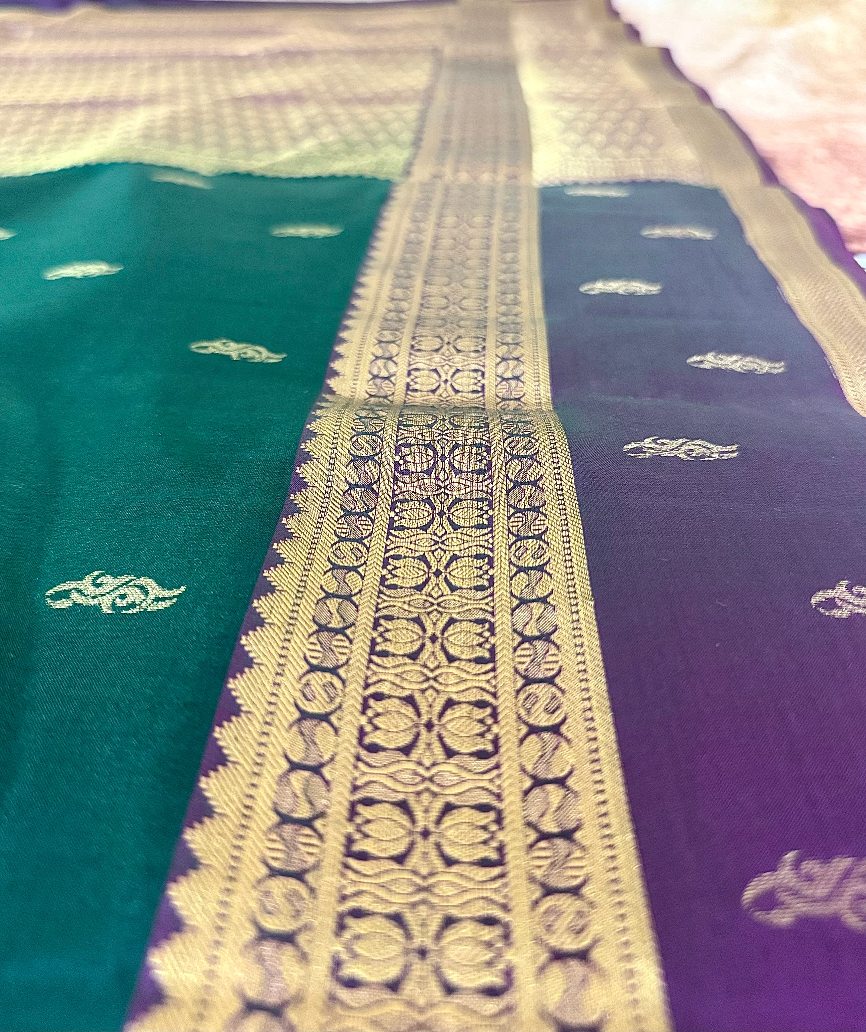 மரகதம் | Pure Handloom Silk Saree | கத்திரிப்பூ Rettaipet Border