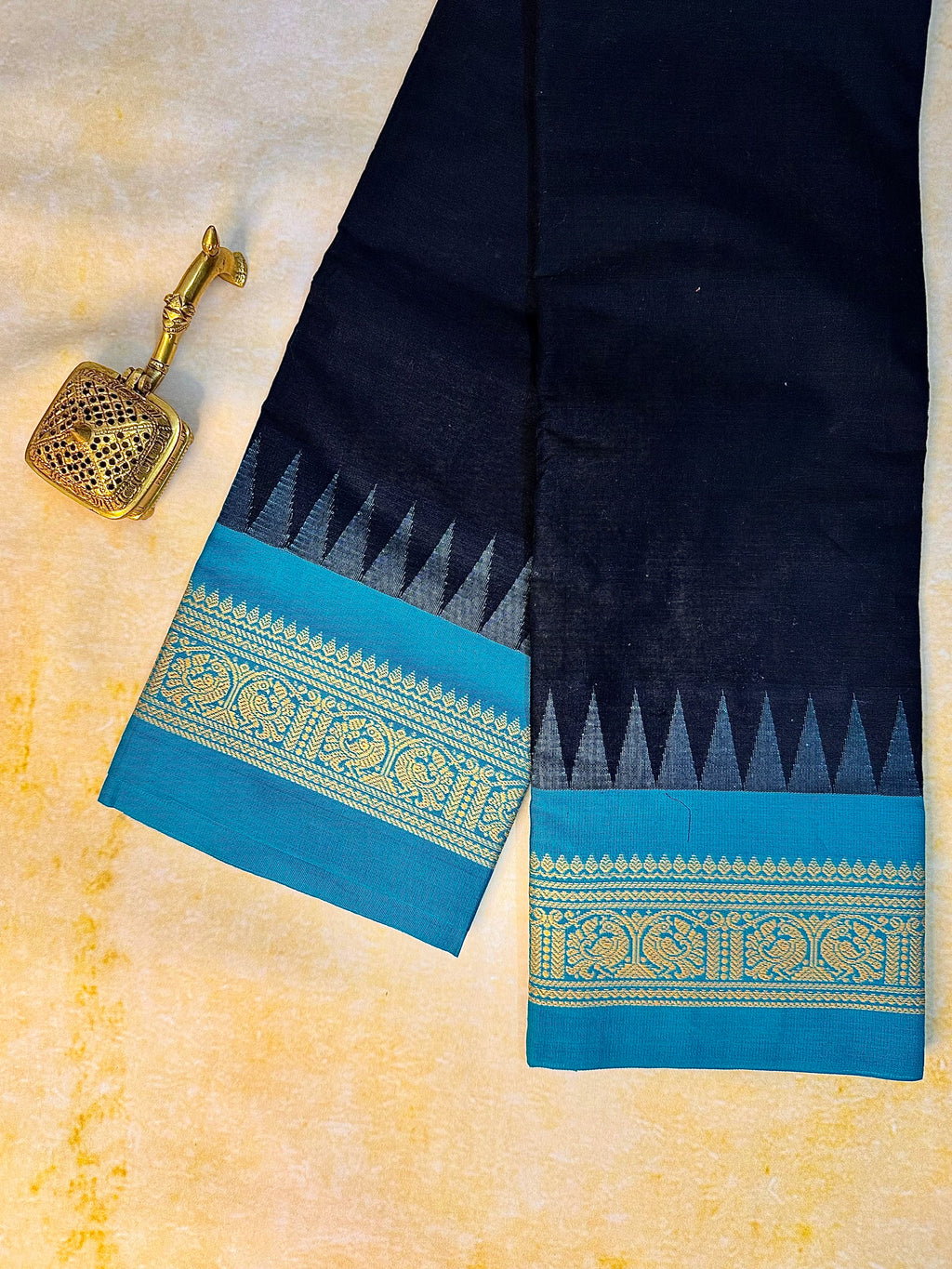 Pure Chettinad Handloom Cotton Saree – Black body and blue Korvai Border with Temple Design