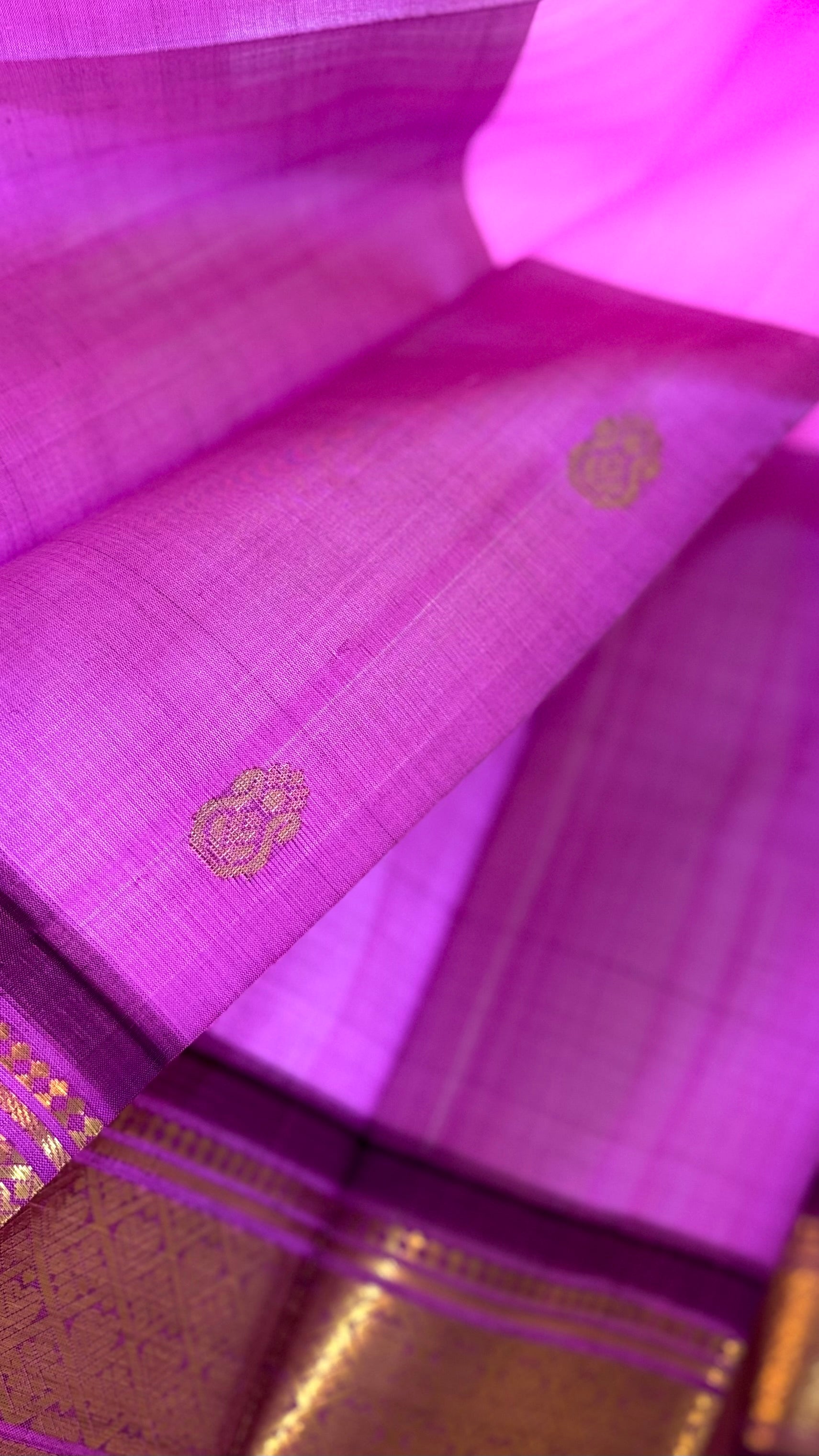 முப்பாகம் | Pure Handloom Thirubhuvanam Silk Saree | Single Side Border