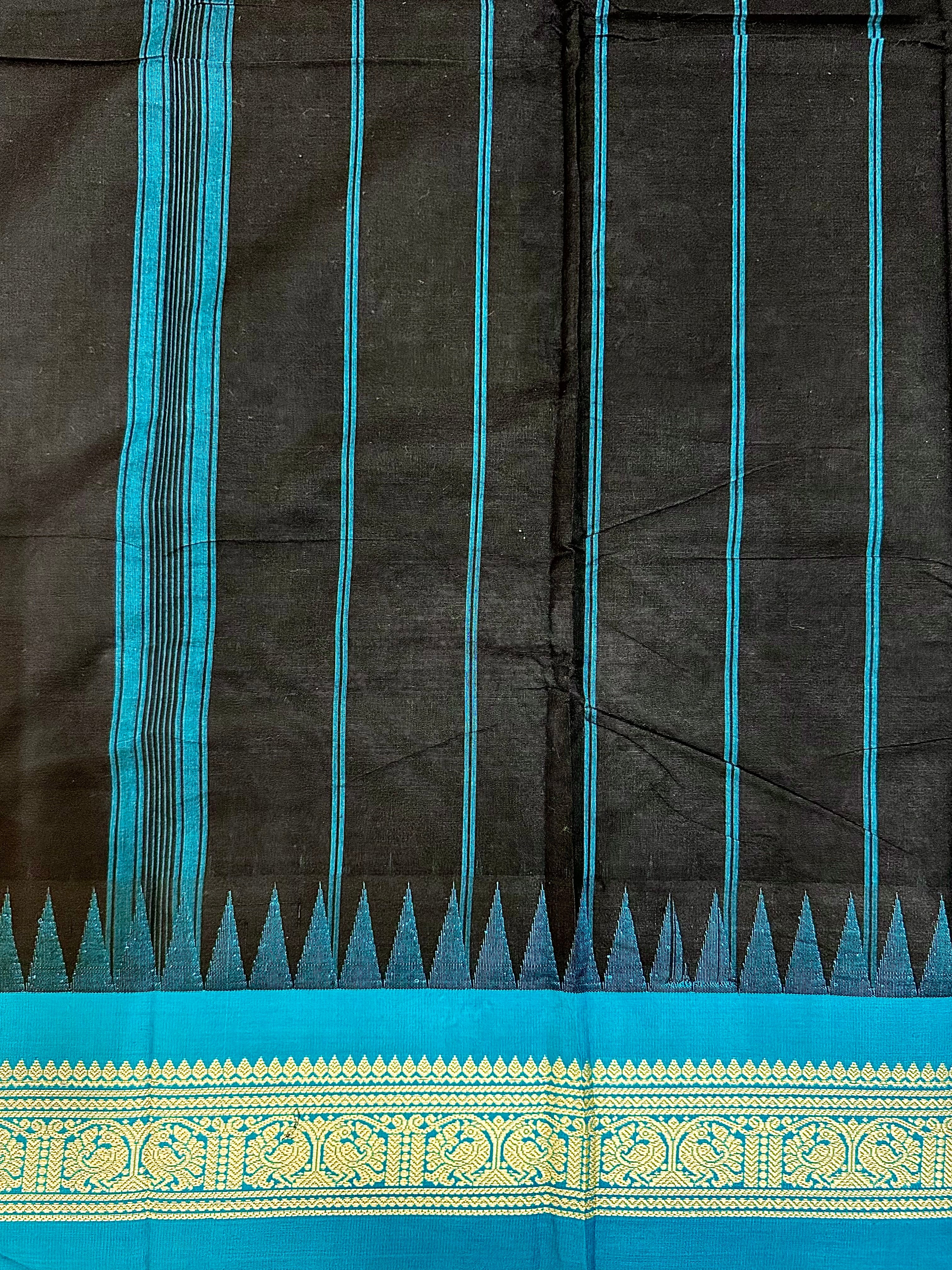 Pure Chettinad Handloom Cotton Saree – Black body and blue Korvai Border with Temple Design
