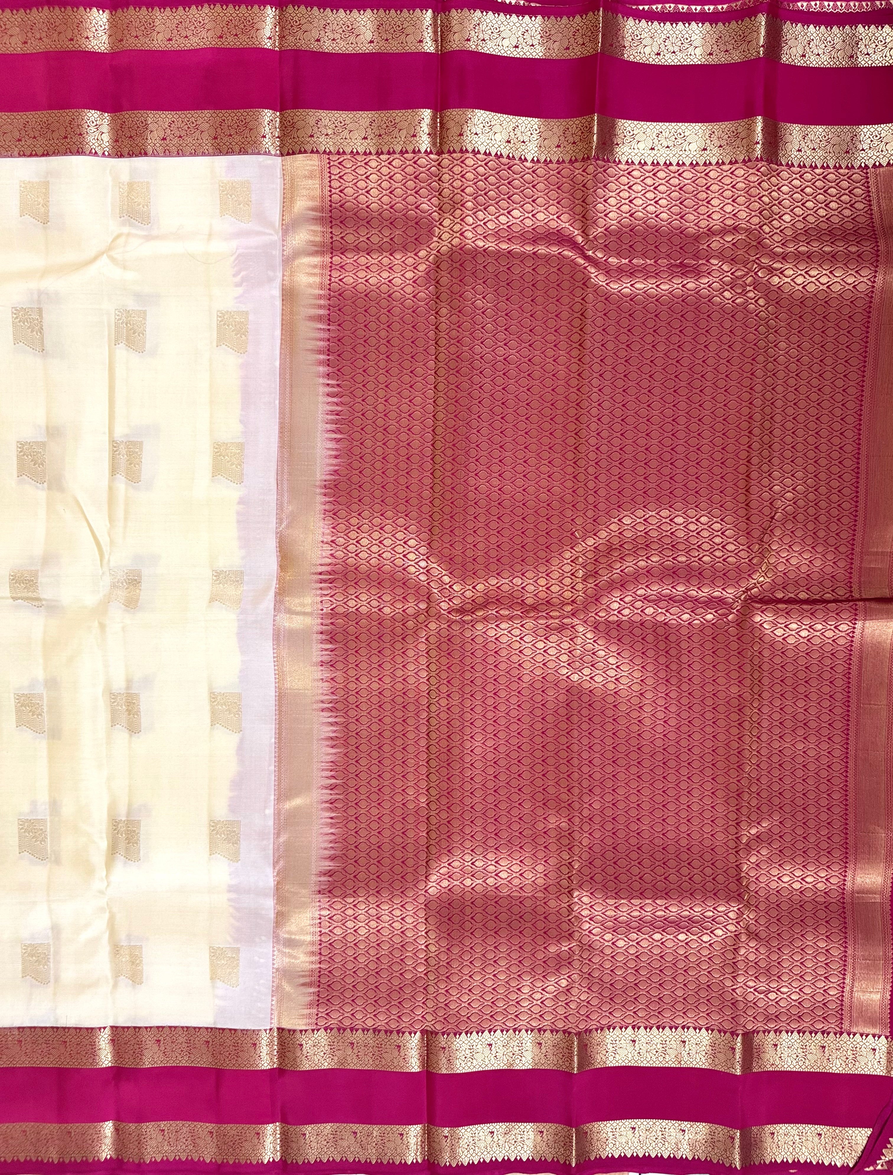 Luxury Silk Blend Kanchipuram Pattu | Rettaipet Tomato Red Border | Floral Motifs