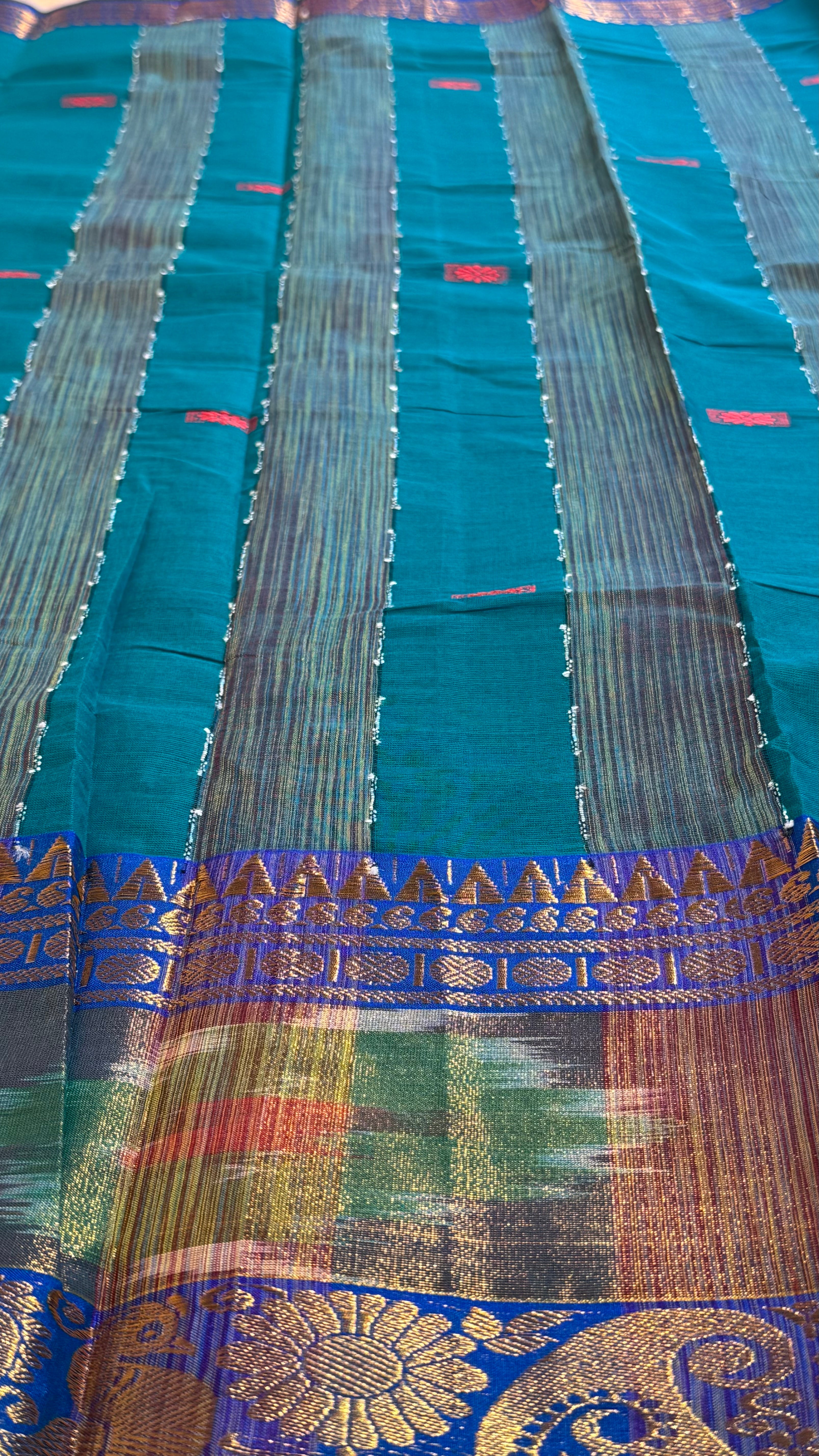 Ikkat Rettaipet Border Cotton Saree