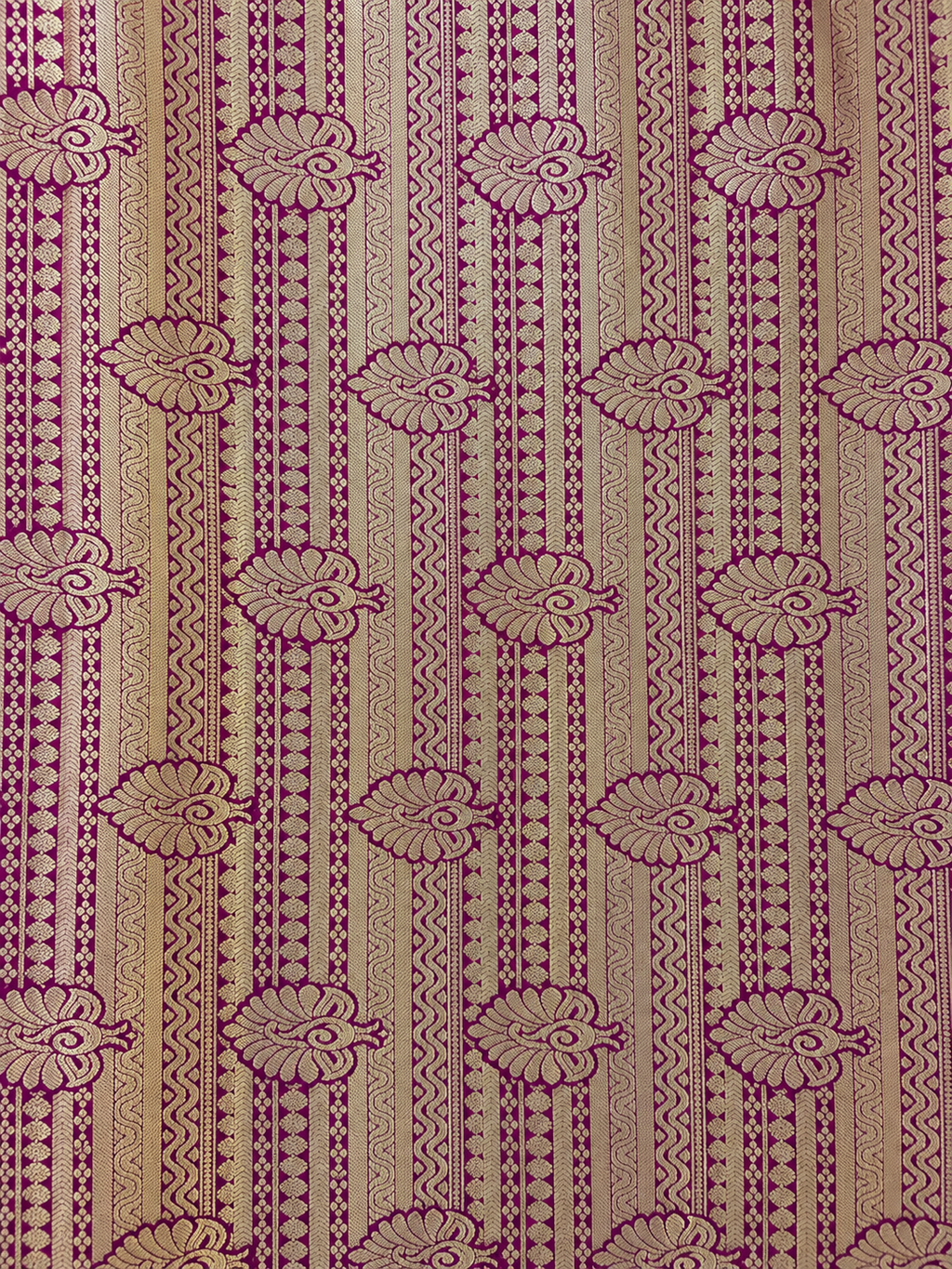 Annam & Ashva Varnam – Pure Silk Saree – Manthulir Green plum dual shade