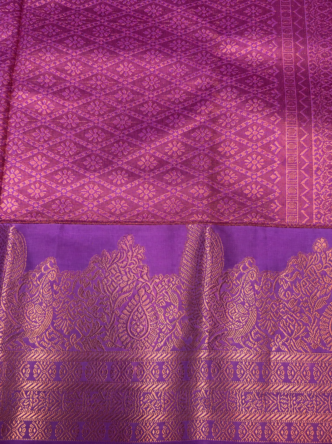 Luxury Silk Blend Kanchipuram Pattu |Grey Striped Body | Lavender Zari Border