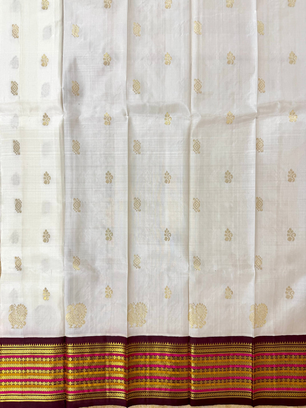 Pure Handloom Thirubhuvanam Silk Saree | வரிசைபேட் Border | அன்னம் Motifs | Grand Pallu