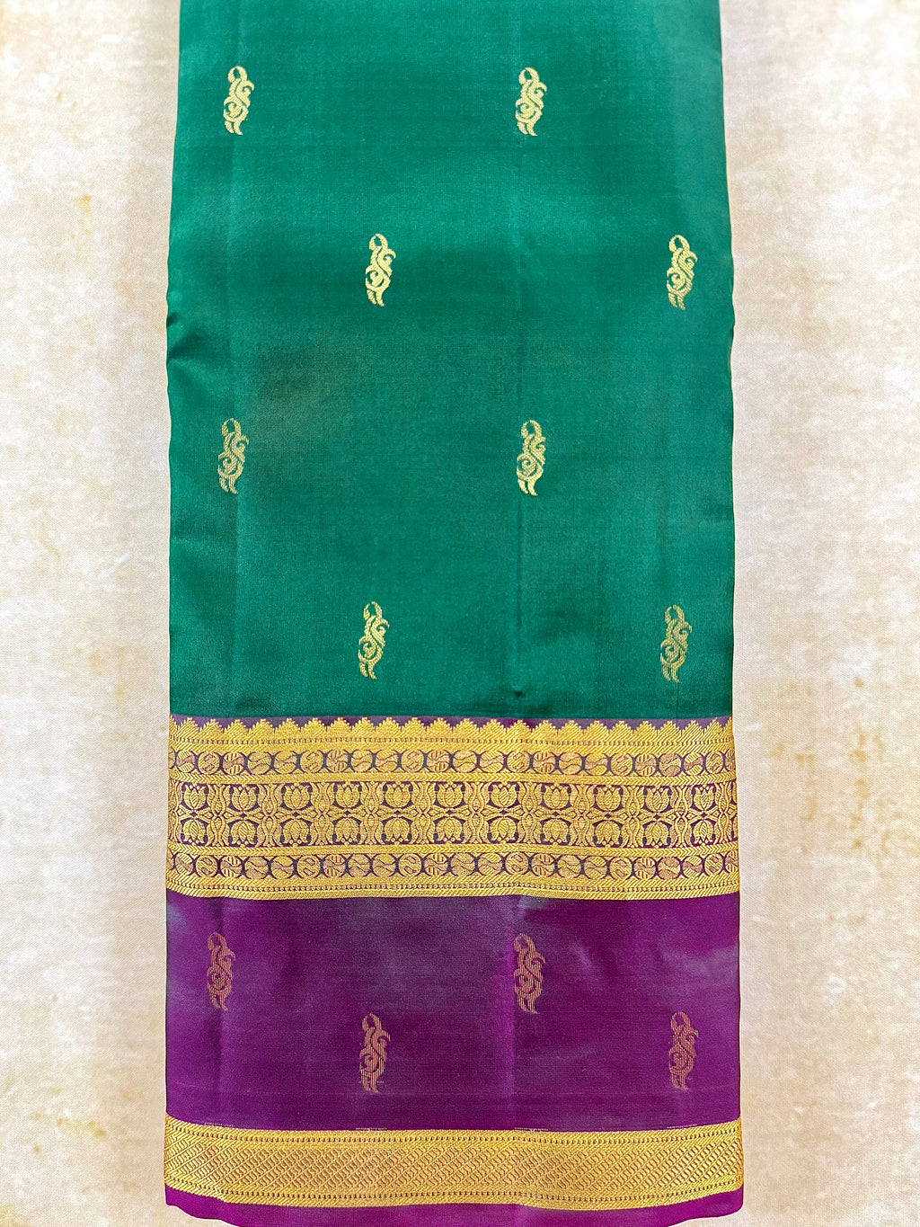 மரகதம் | Pure Handloom Silk Saree | கத்திரிப்பூ Rettaipet Border