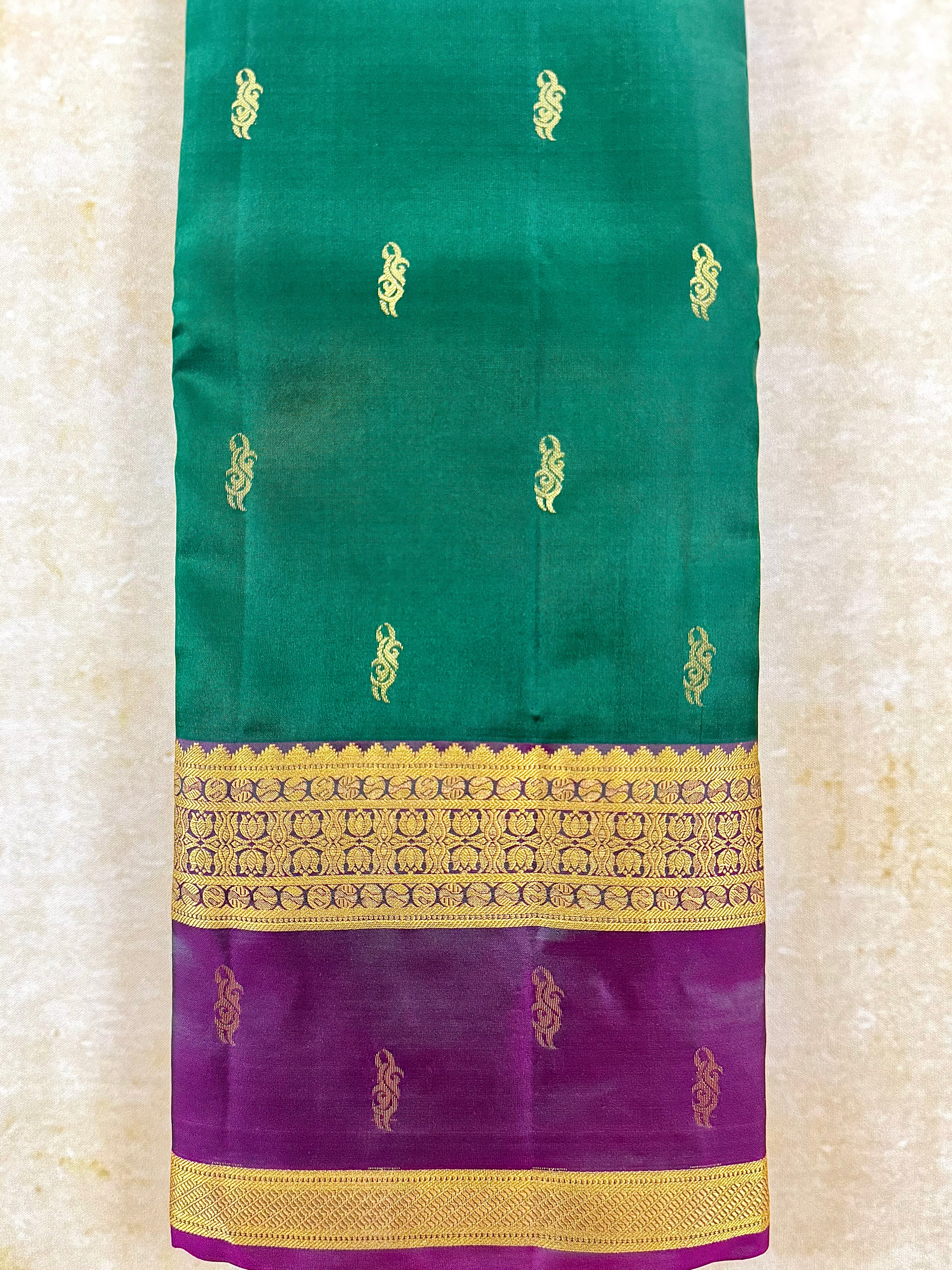மரகதம் | Pure Handloom Silk Saree | கத்திரிப்பூ Rettaipet Border