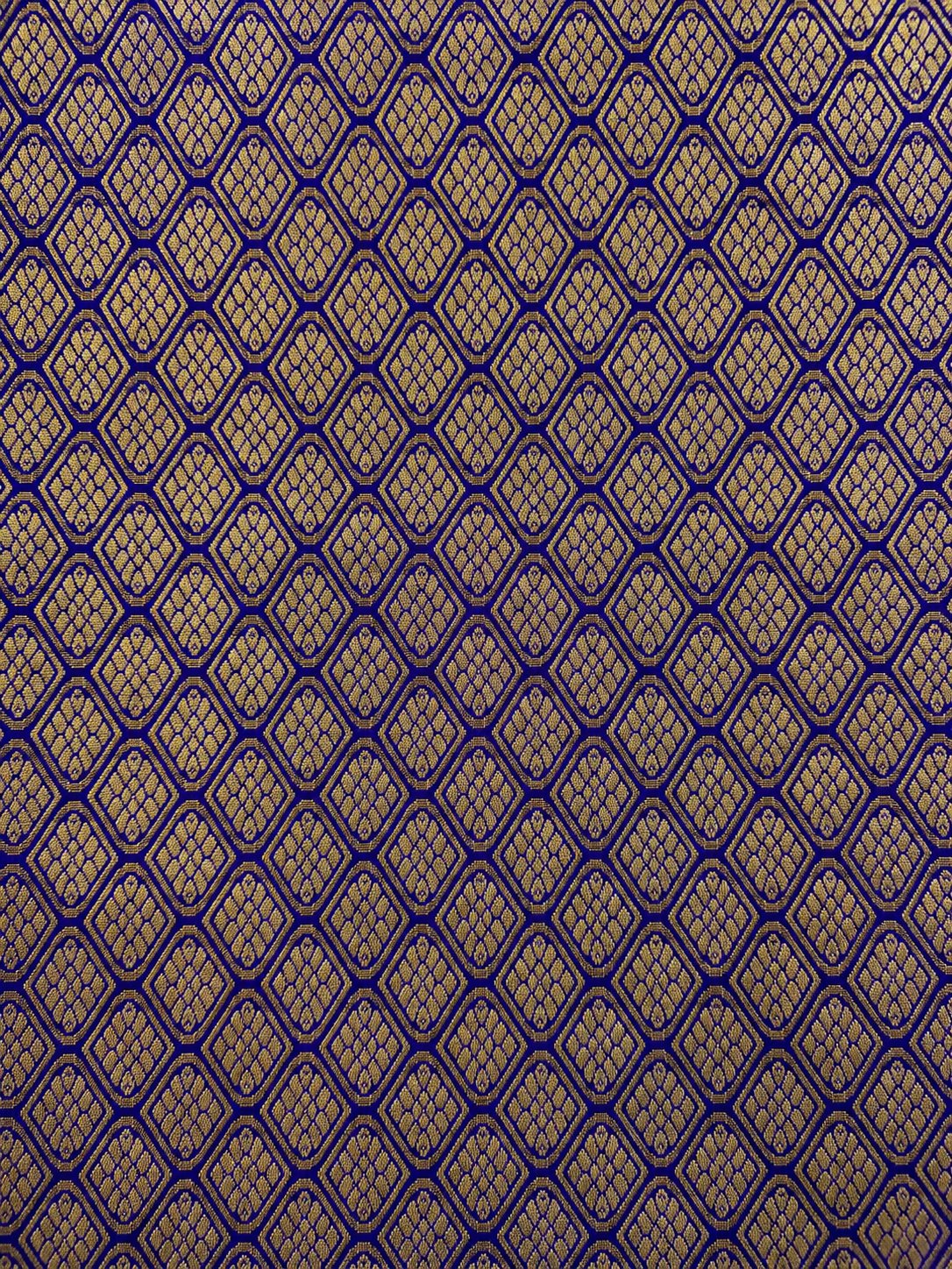 Kanchi Annam Aura – 2 Inch Border- Deep Navy