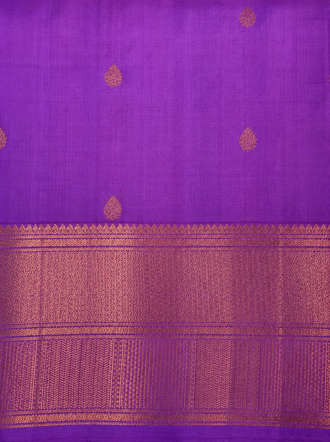 Luxury Silk Blend Kanchipuram Pattu | Lavender | Gatti Copper Border | Small Butta Body