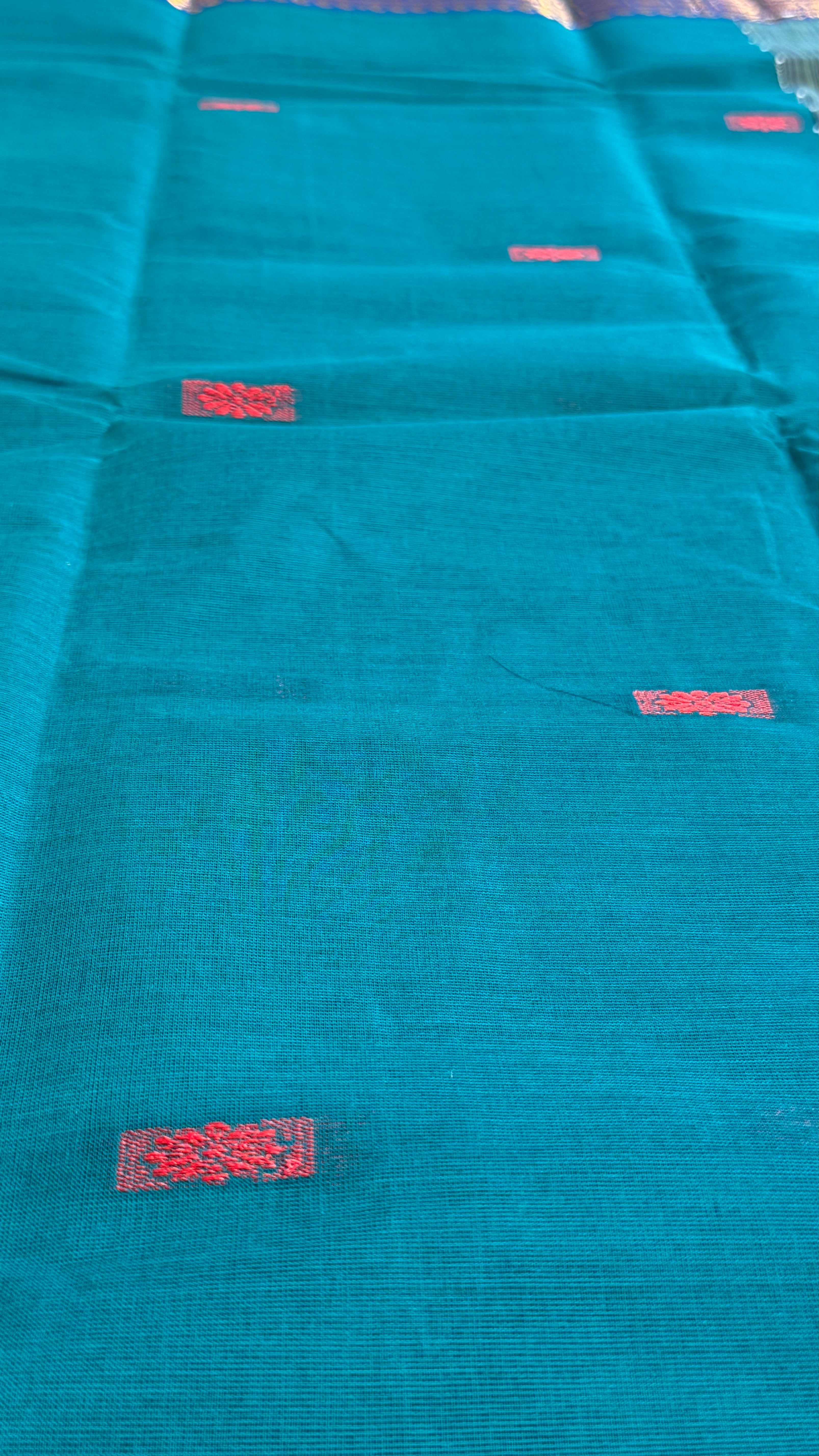 Ikkat Rettaipet Border Cotton Saree