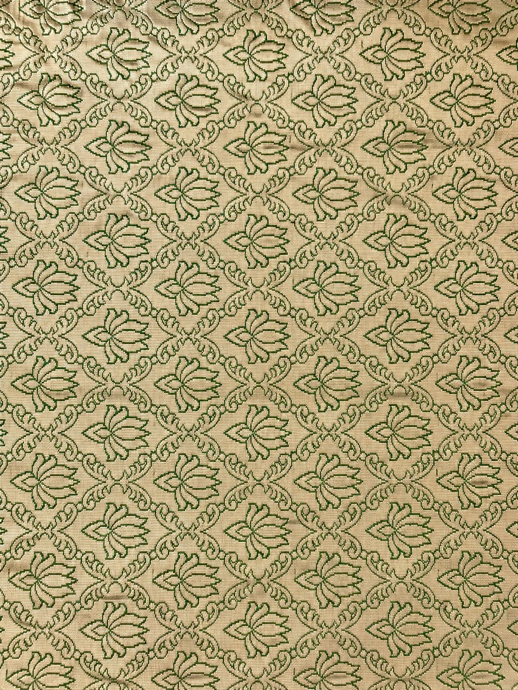 Kanchi Silk-Touch One Inch Border Saree - Manthulir Green